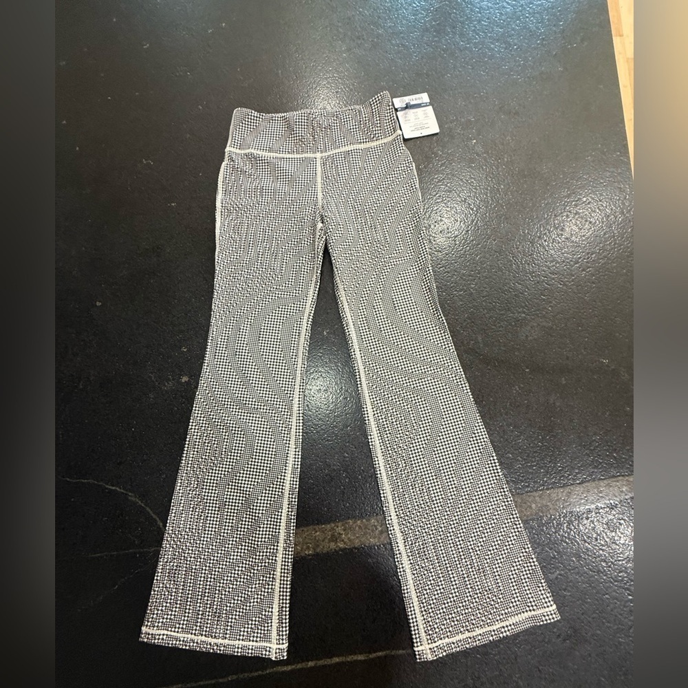 Athleta Girl High Rise Chit Chat Flare Pants – Houndstooth Checkered Size 14 NWT